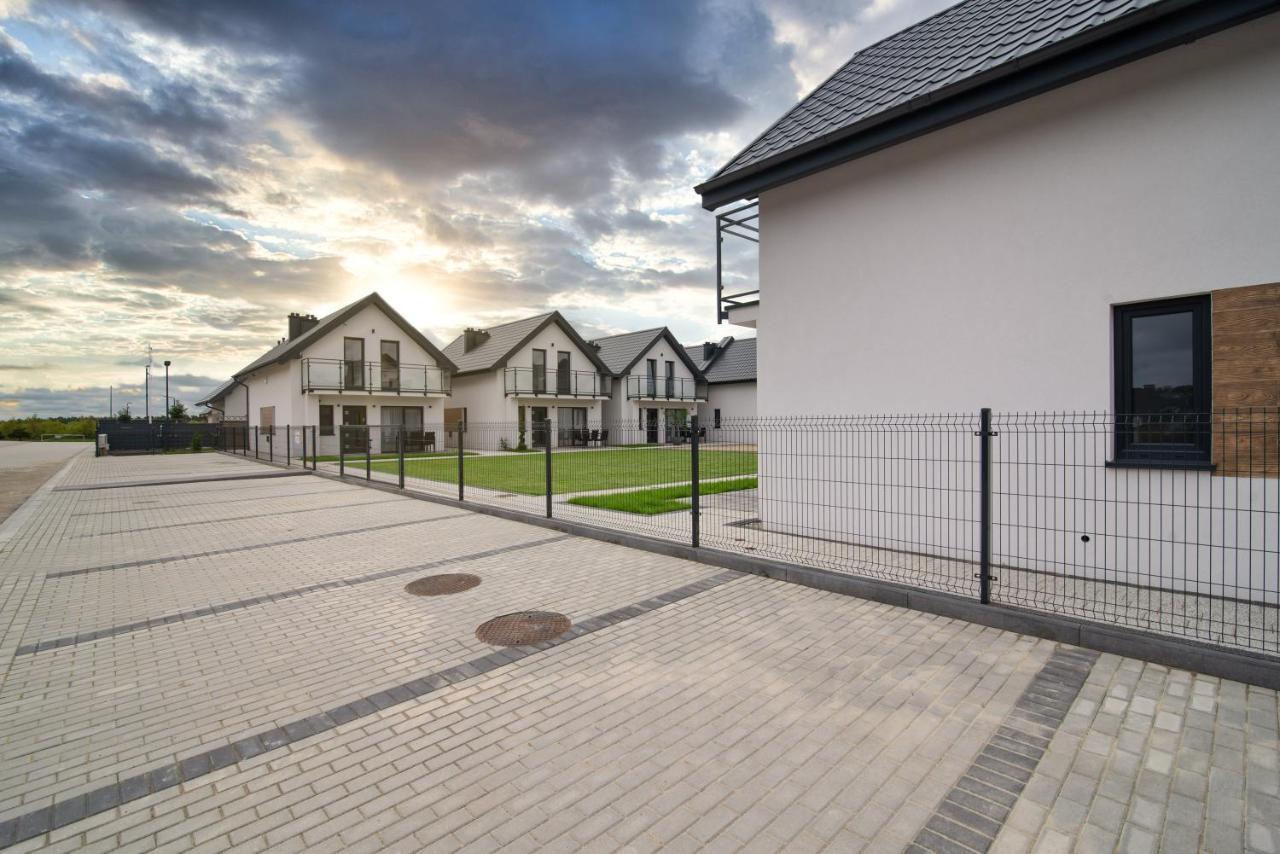 Domki Cała Naprzód Jastrzębia Góra Exterior foto
