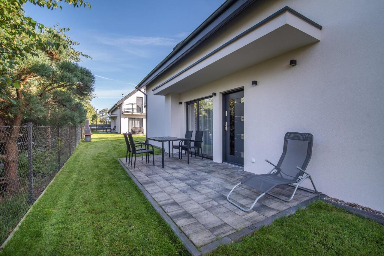 Domki Cała Naprzód Jastrzębia Góra Exterior foto